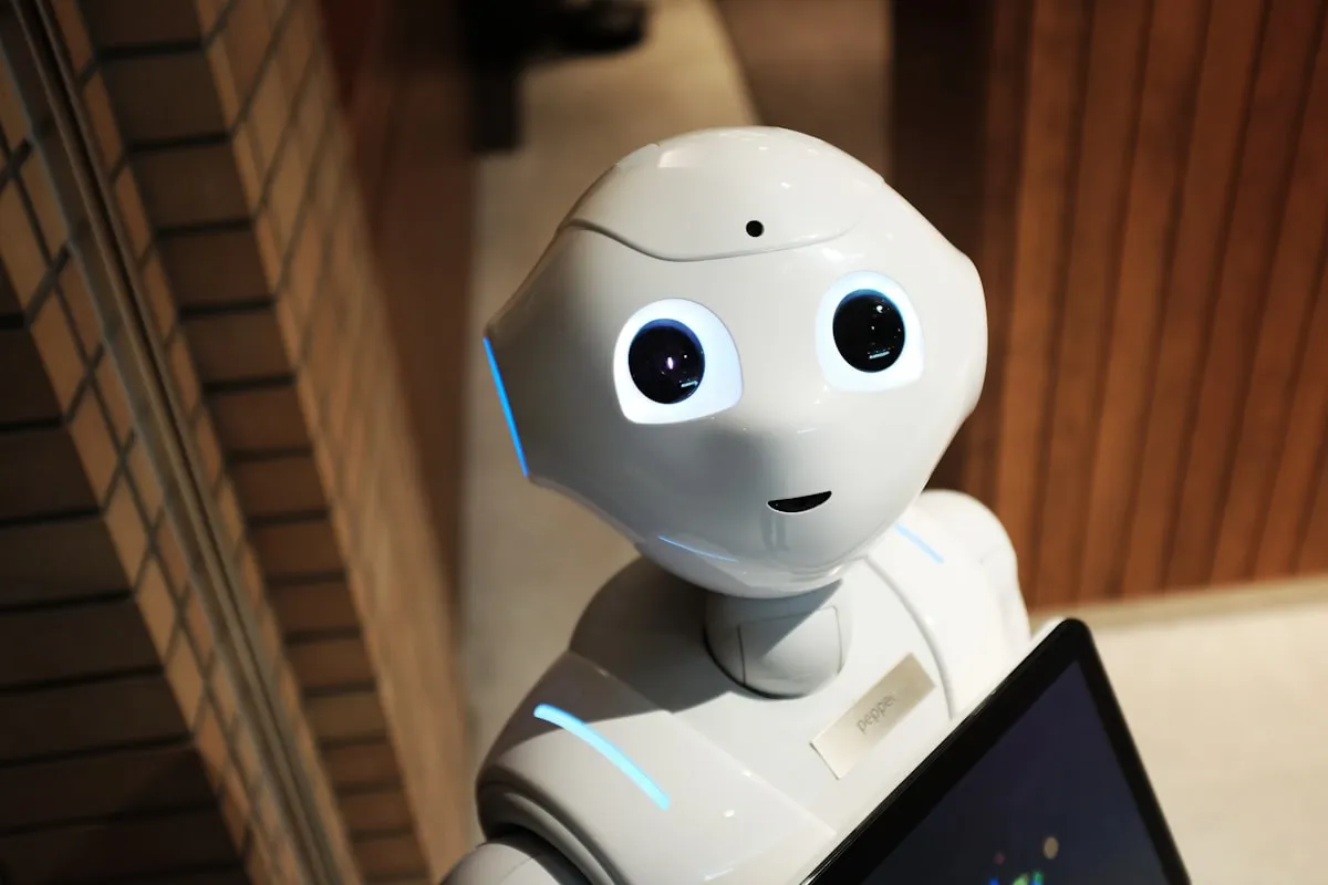 COMPUTEX 2024 AI 科技品牌觀察:展會背後的供應鏈、敘事與品牌布局